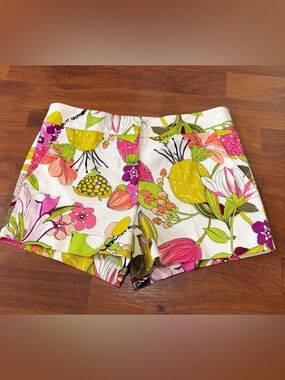 Trina Turk Corbin Shorts Women’s Size 0 Tropical Floral Print Flat Front Packets